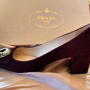 PRADA  Camoscio Granato Block Heel
